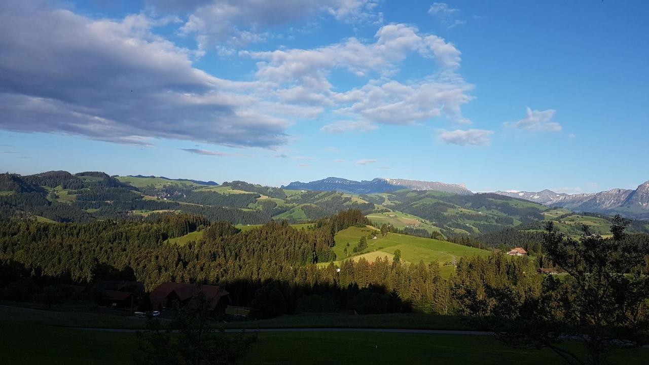 B&B Kraettli Eggiwil Kültér fotó